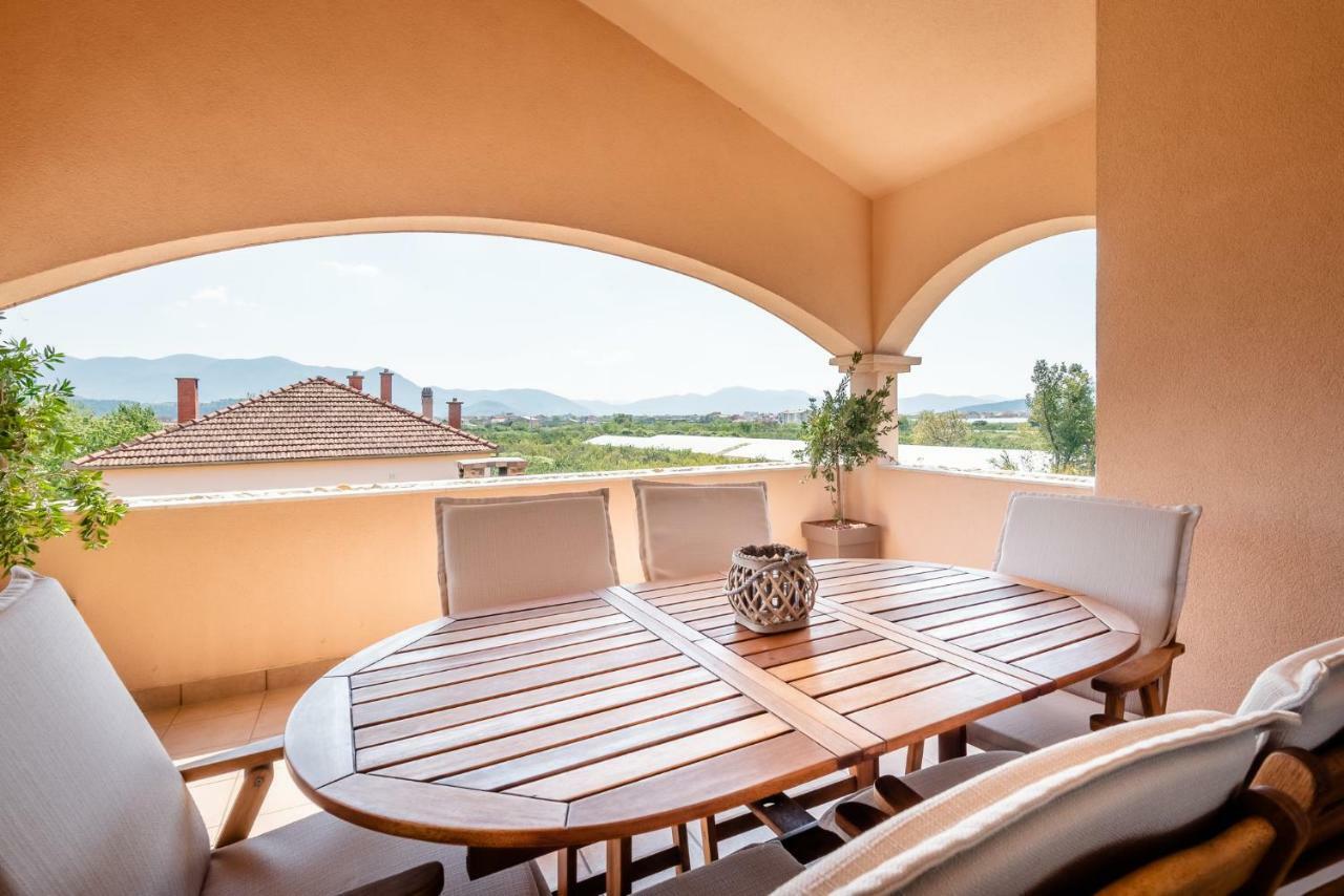 Neretva Valley Apartments - Heated Pool Metković Exterior foto